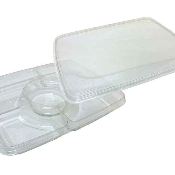 14" x 11" PET 4-Comp. Tray w/DC and Lid, 72 oz.